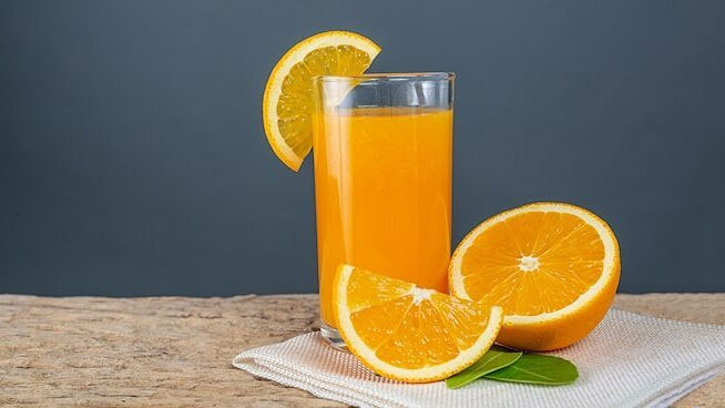 Cách uống nước cam có lợi cho sức khỏe bạn nên biết