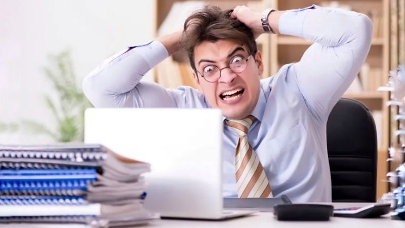 Người dùng Windows 10 bực bội với lỗi phần mềm mới.