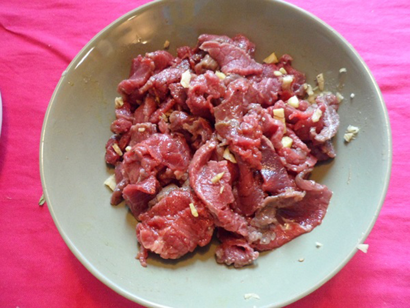 Ướp thịt bò