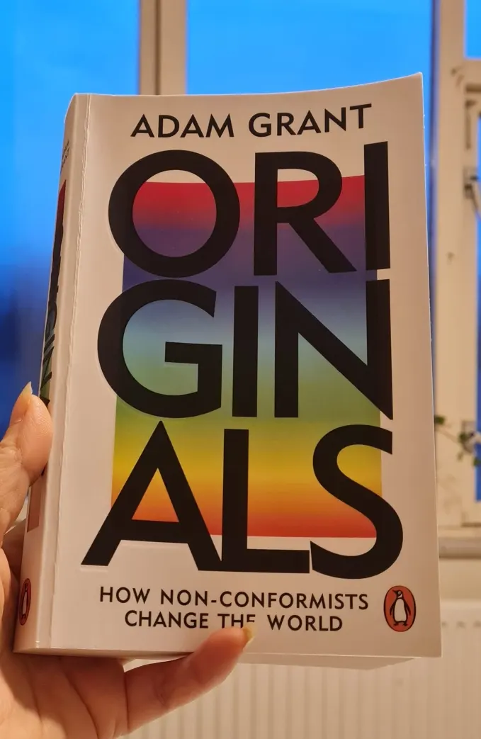 Cuốn sách Originals - How non-conformists change the world - Tư duy ngược dịch chuyển thế giới