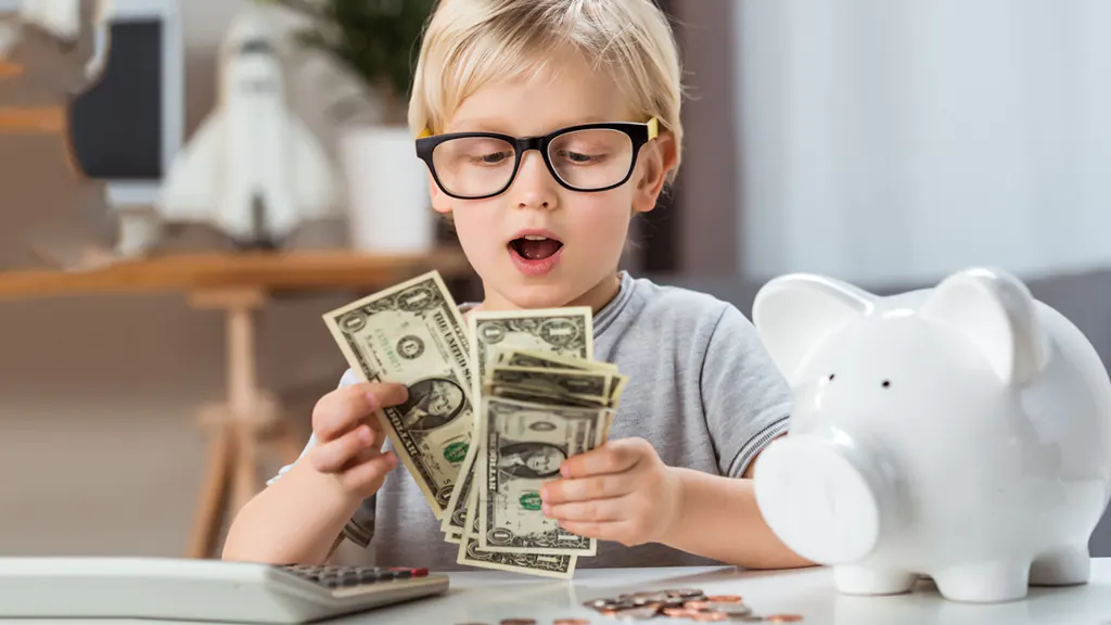 7 Bài học tài chính nên dạy cho con từ bậc tiểu học