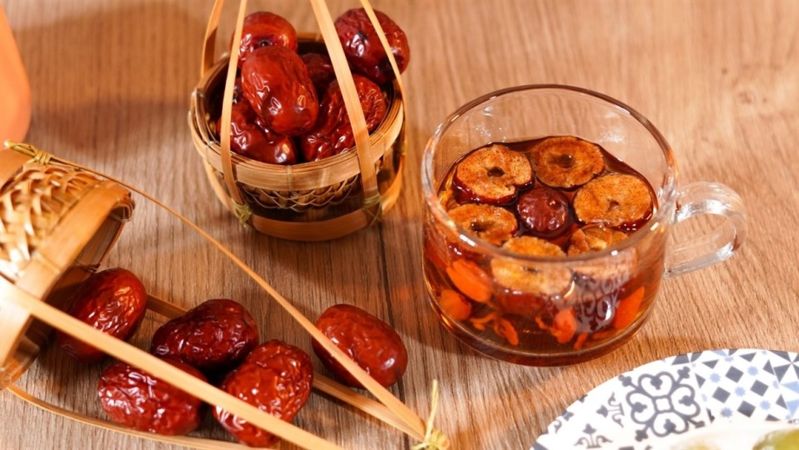 4 điều cấm kỵ khi sử dụng táo đỏ bạn cần biết