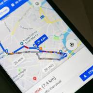 Google Maps cho xem bản đồ miễn phí suốt 20 năm qua, vậy ứng dụng này kiếm tiền kiểu gì?